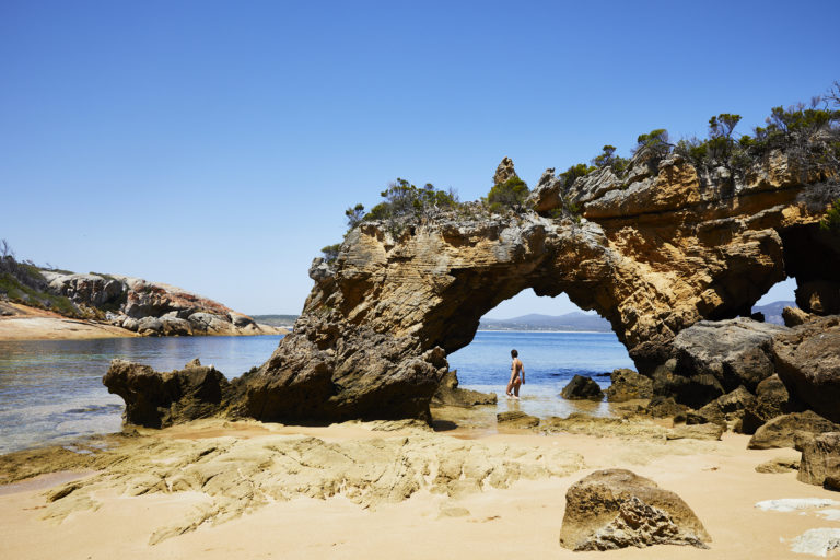 A hiking and eating guide to Flinders Island - Sarah Wilson